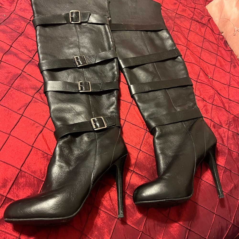 BCBGeneration Black Heeled Boots with Buckle Detail